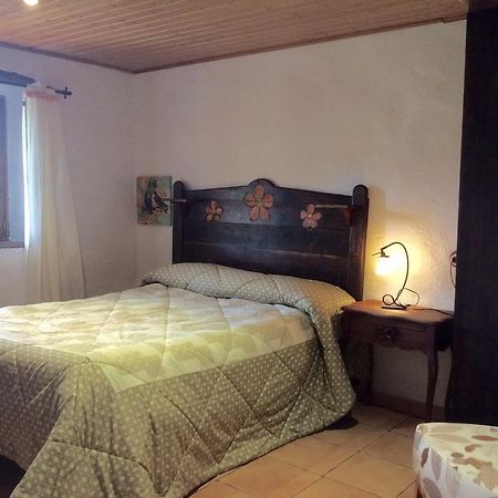 Casa Rural Con Piscina Y Vistas Al Valle - Cal Pallares Argestues Buitenkant foto